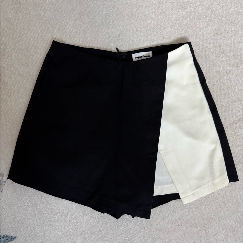 Superdown Aaleyah Two Tone Wrap Skort - image 5